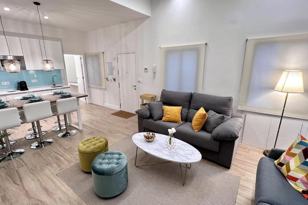 Auxiliadora Luxury Apartment Seville Exterior photo